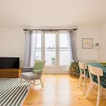 Charming Primrose Hill Rooftop Duplex