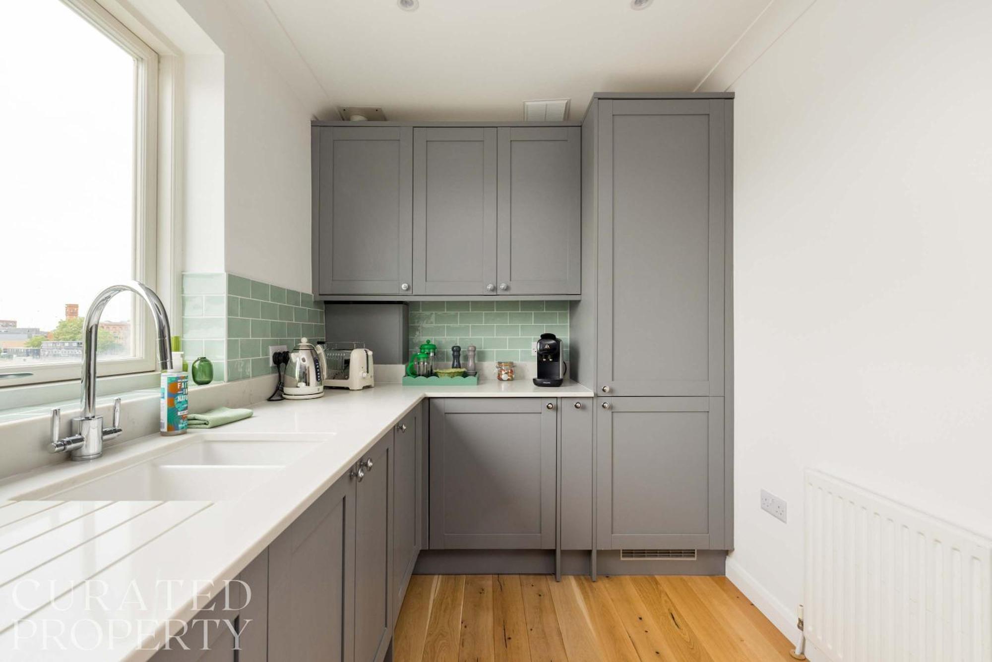 Charming Primrose Hill Rooftop Duplex Apartment London